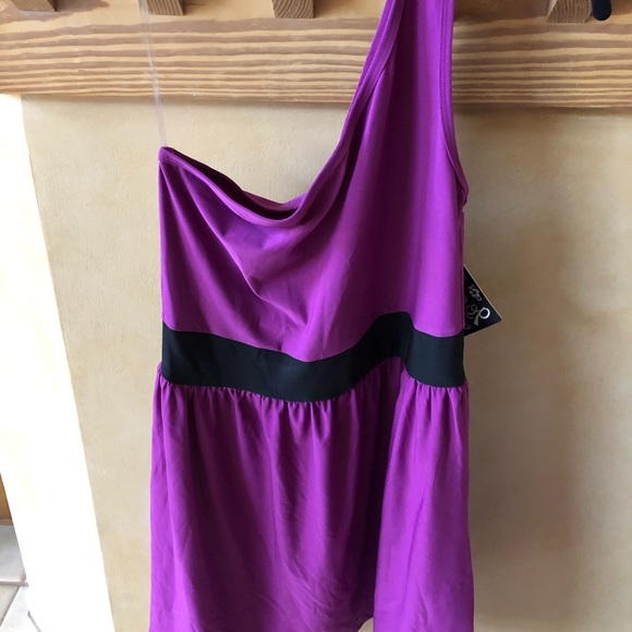BeBop One Shoulder Dress - Picture 4 of 5